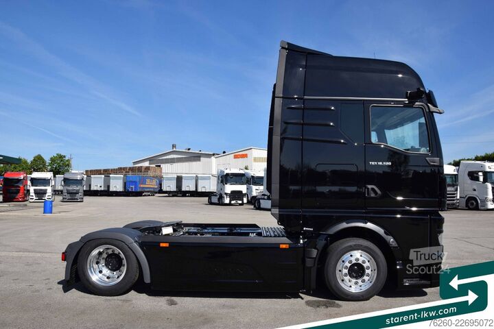 Prostorninska vlačilna enota MAN TGX 18.520 Low Deck D30 Retarder Standkl. MIETE