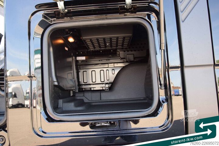 Prostorninska vlačilna enota MAN TGX 18.520 Low Deck D30 Retarder Standkl. MIETE