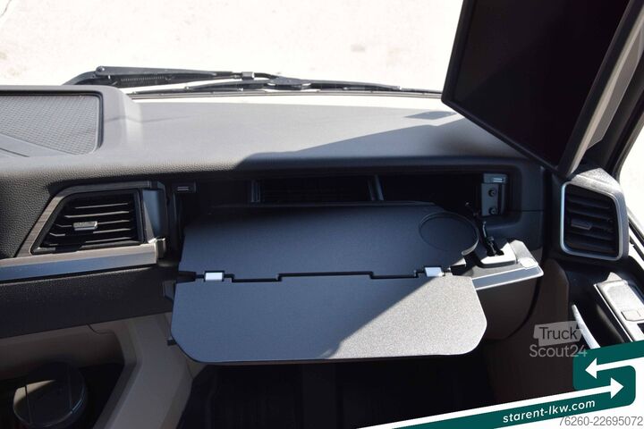 Prostorninska vlačilna enota MAN TGX 18.520 Low Deck D30 Retarder Standkl. MIETE