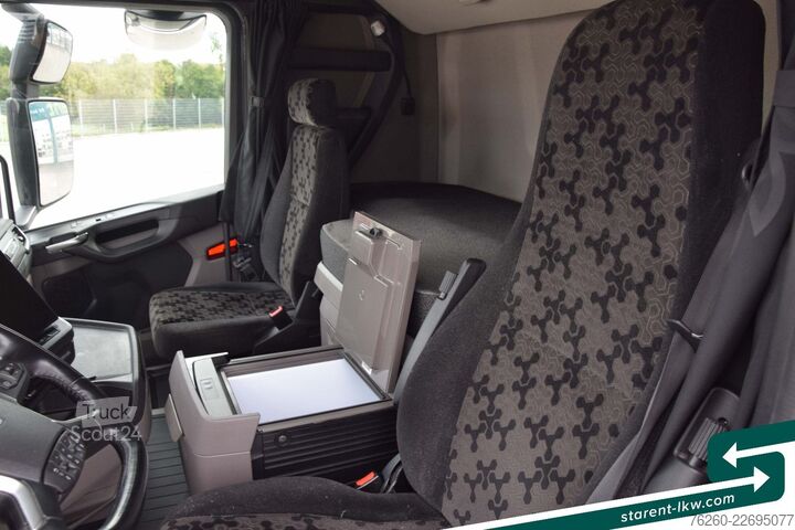Standard trækkerunit SCANIA R460 Retarder ACC NAVI Nebenantrieb