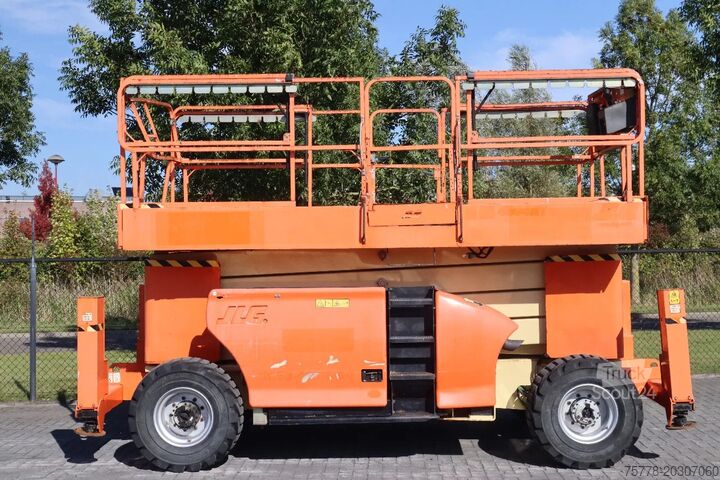 Makaslı kaldırma JLG 4394 RT MEGA DECK | 15 METER | 680 KG