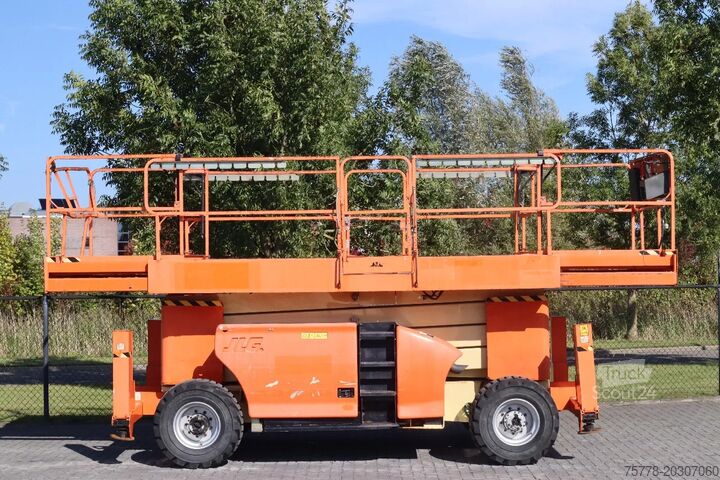 Makaslı kaldırma JLG 4394 RT MEGA DECK | 15 METER | 680 KG