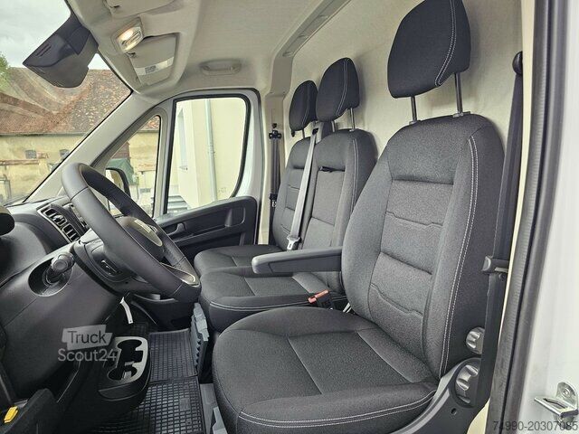 Furgon personalizat Fiat Ducato 120 L2H1 Premium Kabine + Visibility