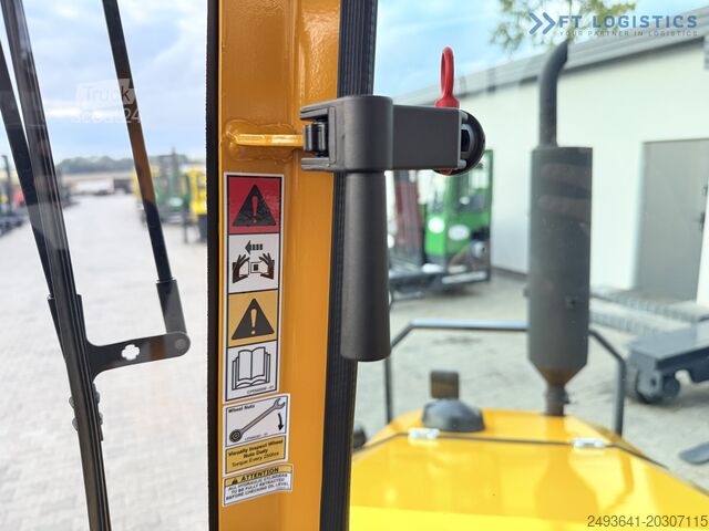 Keturių krypčių šakinis krautuvas Combilift C4000 DIESEL DUPLEX-4100 FORK-POSITIONER