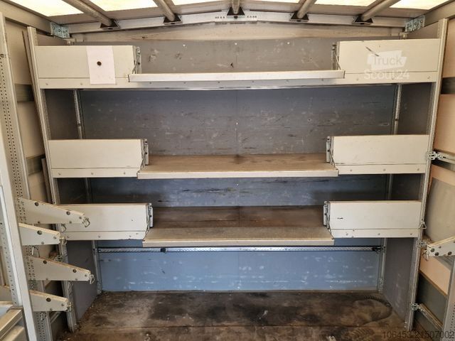 Aizkaru sānu furgons IVECO Daily  70 C 18 Doka/Werkstatt/Ladebordwand