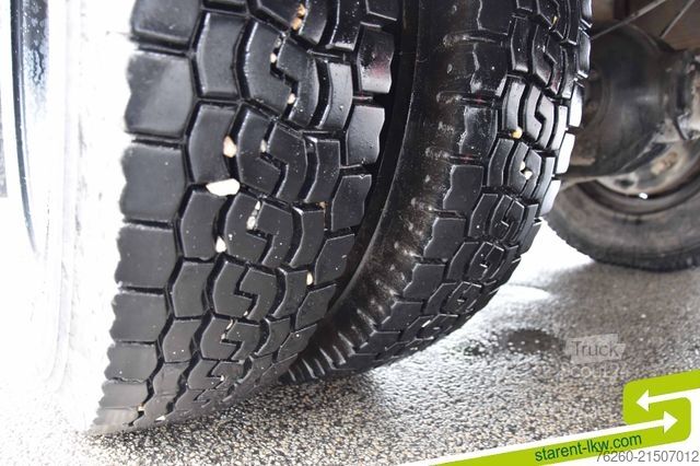 Tovorno vozilo za posebne namene STEYR 13S23 4x4 Feuerwehrauto, 2.000 Liter Wassertank