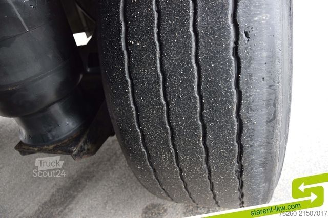 Ψυκτικός ημιρυμουλκούμενος KRONE ThermoKing SLXe300 Liftachse Palka 14.243 Std.