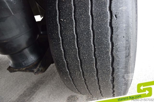 Ψυκτικός ημιρυμουλκούμενος KRONE ThermoKing SLXe300 Liftachse Palka 14.243 Std.