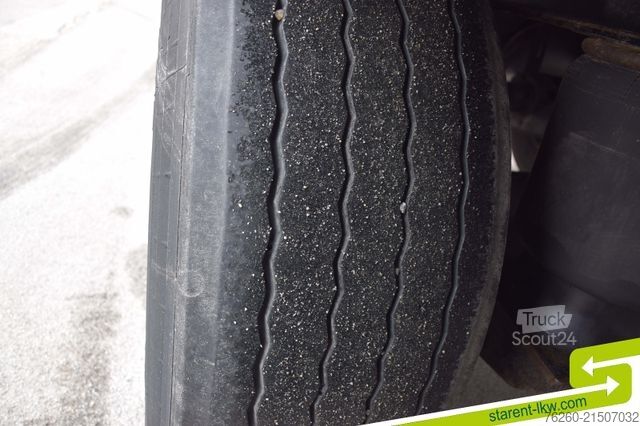 Ψυκτικός ημιρυμουλκούμενος KRONE ThermoKing SLXe300 Liftachse Palka 14.243 Std.