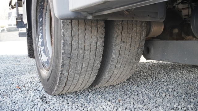 Avolavetta pressupeitolla MERCEDES-BENZ Atego 1630 Pritsche + Plane Steckrungen