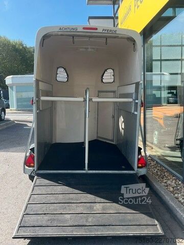 Причіп для перевезення коней Cheval Liberté XL  2-Pferdeanhänger 1. Hand Aluboden