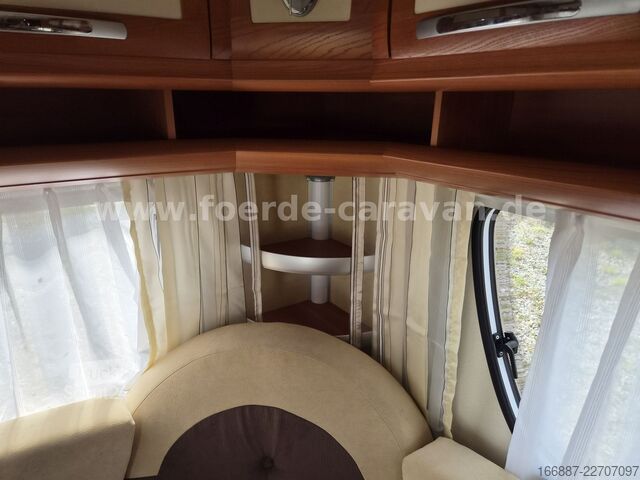 Caravan HOBBY Prestige 720 UKFE Etagenbetten- Nr. 15  (5)