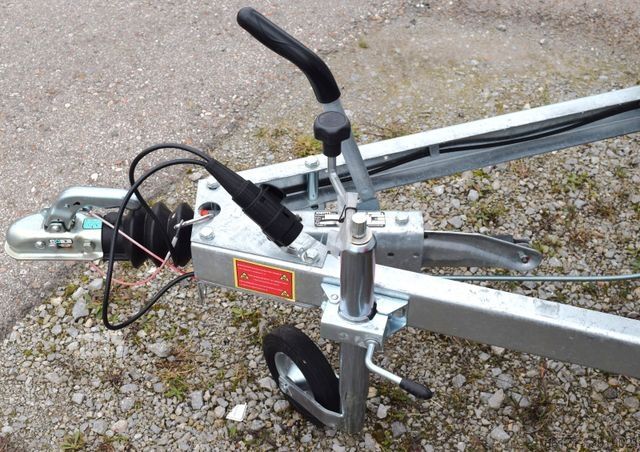 Automašīnas piekabe AGADOS Transportanhänger NP 26  - 750kg - 265x126x40