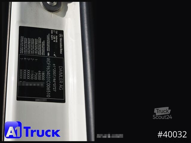 Стандартный седельный тягач MERCEDES-BENZ Actros 1843, ADR, Standard SZM, Retarder,