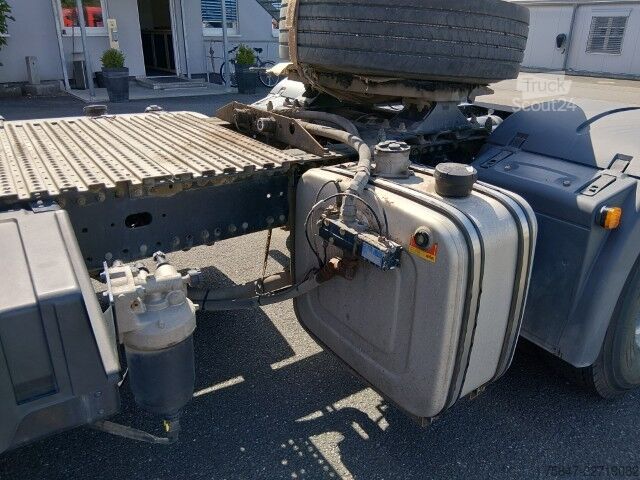 Vakio vetoauto MAN TGX 18.470 BL Kipphydraulik Retarder Alu