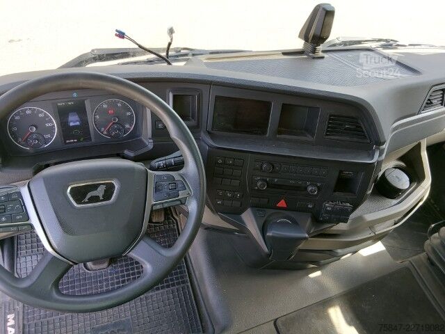 Vakio vetoauto MAN TGX 18.470 BL Kipphydraulik Retarder Alu