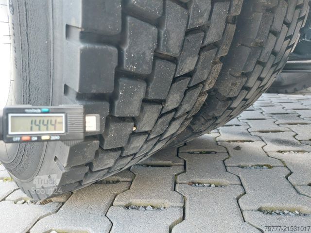 Standard tractor unit MAN TGX 18.500 XLX-INTARDER-2 Tanks