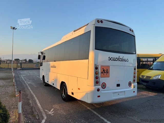 Autobus OTOKAR 160