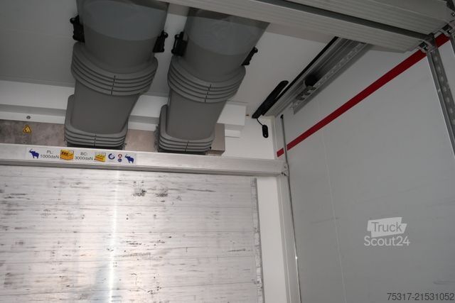 Reefer semitrailer SCHMITZ CARGOBULL SKO 24/L 13,4 FP 45 /BI TEMP /MULTITEMP/DS !!!