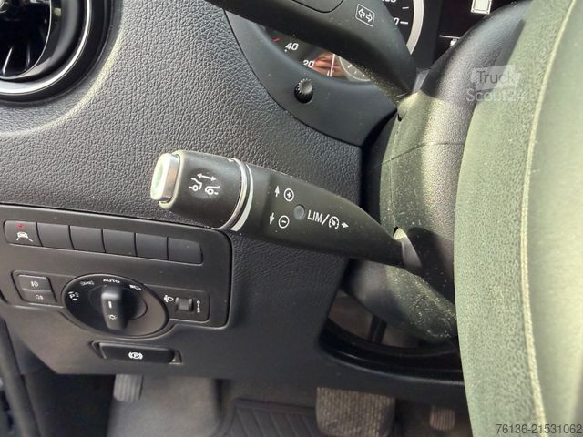 Fourgon tôlé MERCEDES-BENZ Vito 119 CDI Automatik Klima Tempomat lang AHK