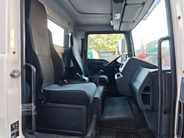 Hefplatform Palfinger P300KS MAN TGL 8.150 4x2