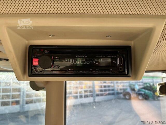 Τρακτέρ John Deere 6115M