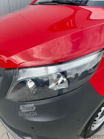 Umpikorja-auto MERCEDES-BENZ Vito 110 KOMPAKT KLIMA TEMPOMAT 2-SITZE SCHRÄNKE