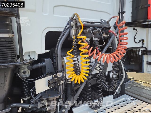Standard-SZM Volvo FH 460 4X2 LNG! Chassis M NL-Truck I-ParkCool 2...
