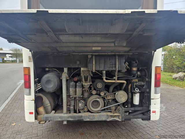 Междугородний автобус SETRA S 317 UL (66 Sitze*Schalt*TOP)