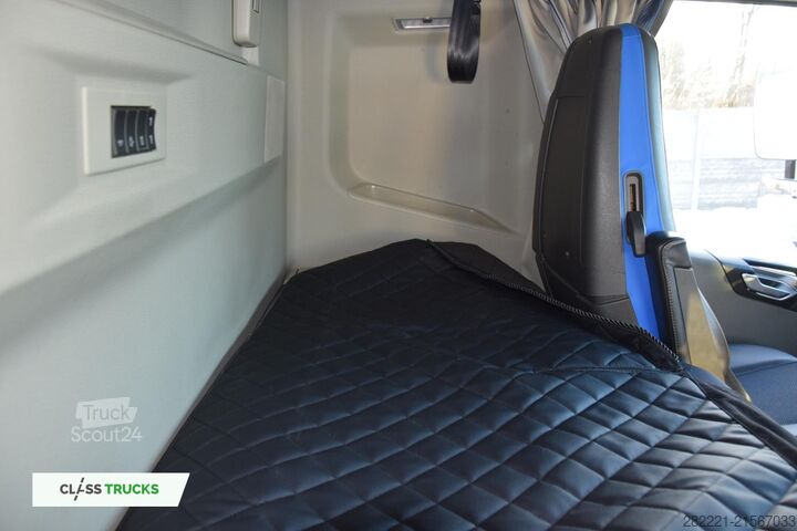 Standardní tahač VOLVO FH 500 Globetrotter XL Varios