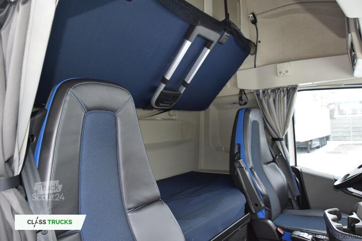 Standardní tahač VOLVO FH 500 Globetrotter XL Varios