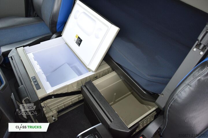 Standardní tahač VOLVO FH 500 Globetrotter XL Varios