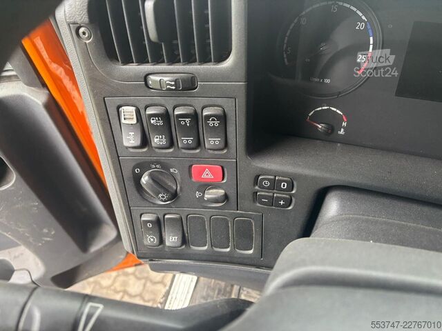 Grua Scania P 360