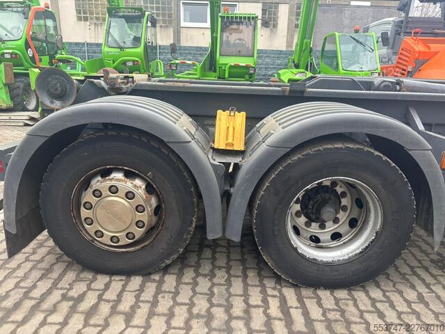 Grua Scania P 360