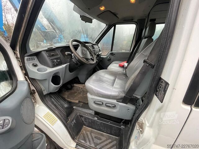 نقل الركاب Ford Transit 115T300