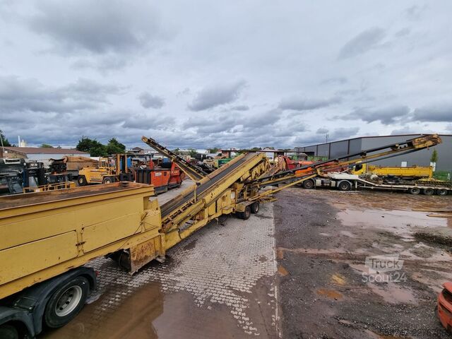 Alisadora de cascalho Terex Finlay 393