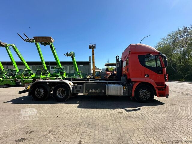Containertransport (haakarmsysteem) IVECO Magirus AT 260