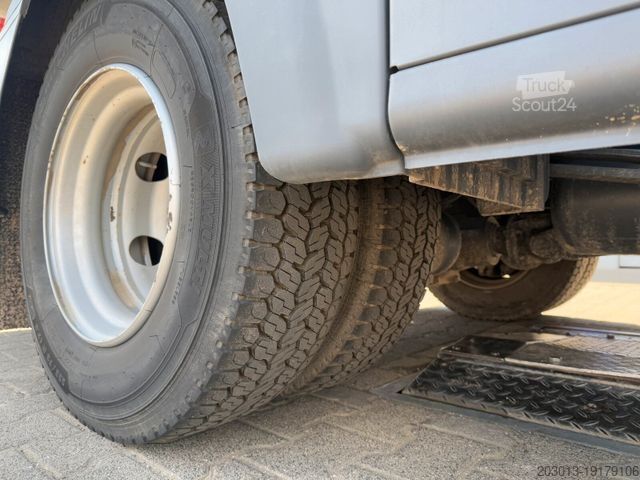 Autoutilitară basculantă MERCEDES-BENZ ATEGO 818 4x2 Euro 6 Kipper Kran FASSI F65B.0.22