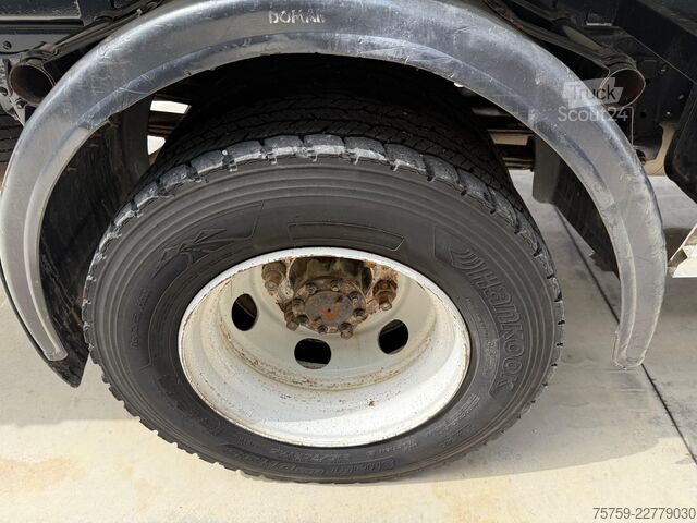 Carrinha basculante trilateral Isuzu NQR 15.75 Kipper 4x2 Euro2