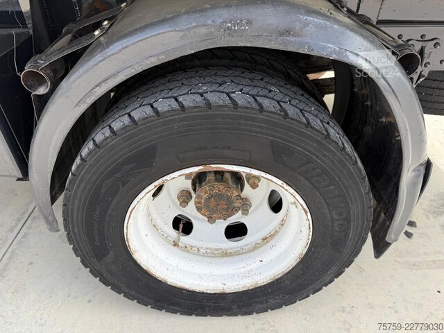 Carrinha basculante trilateral Isuzu NQR 15.75 Kipper 4x2 Euro2