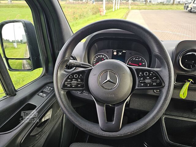 Комби с висок покрив MERCEDES-BENZ SPRINTER 317 L2H2 3.5t Trekhaak