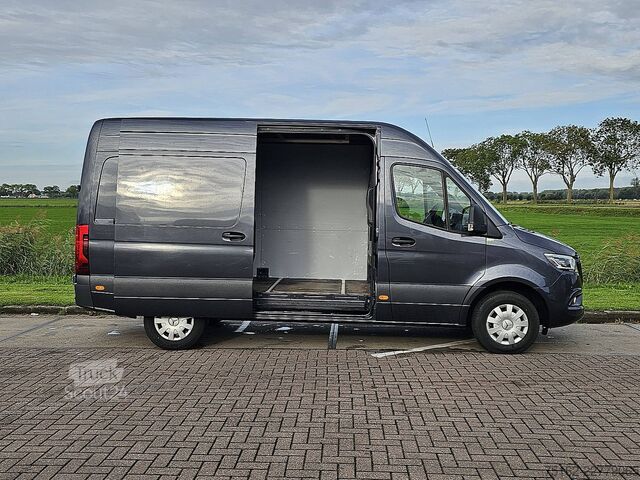 Комби с висок покрив MERCEDES-BENZ SPRINTER 317 L2H2 3.5t Trekhaak