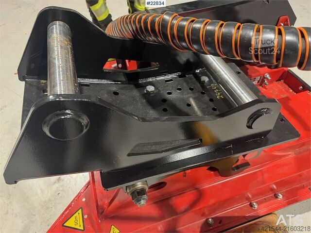 Pulverizator Tokvam H110L brush cutter / mulcher