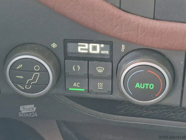 Kranbil Volvo FH 13.540 8x4*4 - HMF2620 K6 Crane 2017 with re...