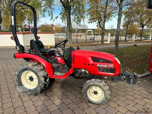 Τρακτέρ Branson 2900 Traktor