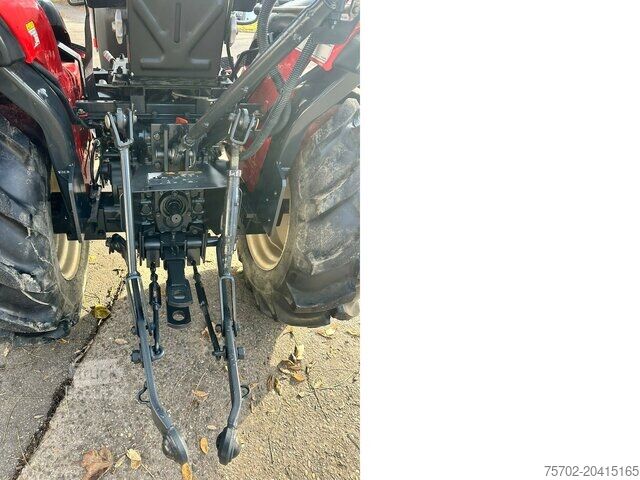 Τρακτέρ Branson 2900 Traktor