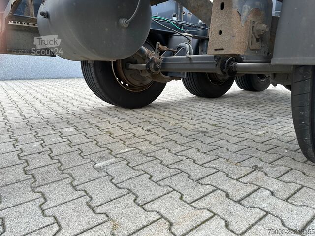Transport av containere Krone 40FT HIGH CUBE/ BPW +trommelremmen / 75% banden...