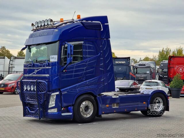 Standaard-SZM Volvo FH 13.500 Globetrotter 4x2 - Full air - Bull ba...
