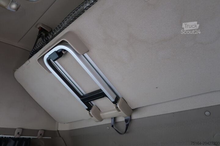 Volume SZM SCANIA R 520 Topline Mega