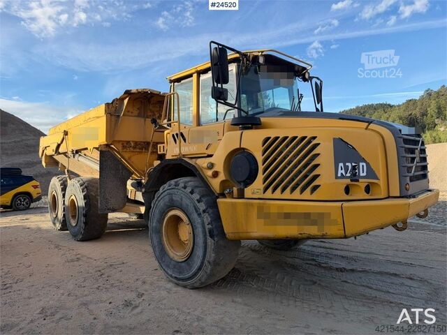 Pašizgāzējs Volvo A25D 6x6 articulated hauler with white registratio